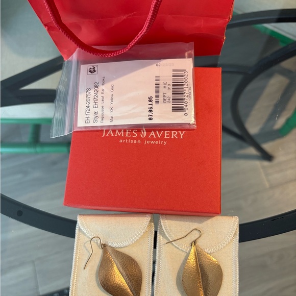 James Avery 10k Repousse Leaf Dangle Earrings - Picture 5 of 8